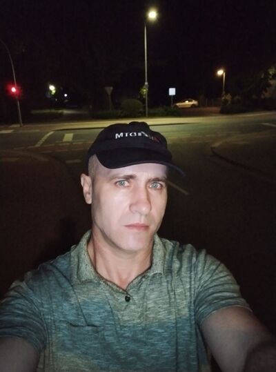  Goldbach,   , 49 ,   ,   