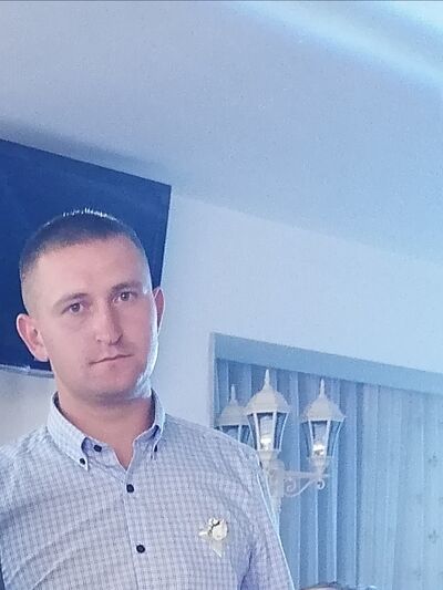  ,   Ivan, 31 ,   ,   