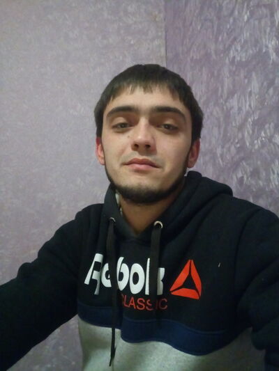   ,   Maxim, 34 ,   ,   , c 