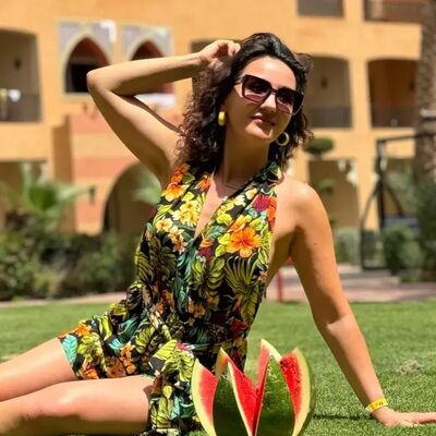  ,   Marina, 41 ,     