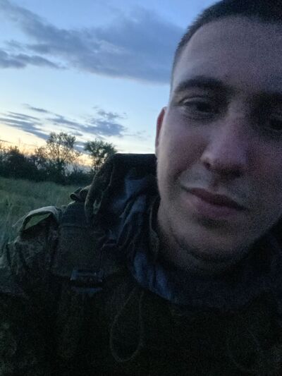  ,   Nikolai, 21 ,   ,   