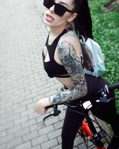  ,   , 24 ,   