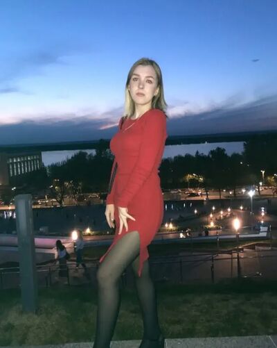  ,   Alina, 21 ,   ,   