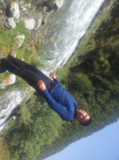  -,   Medetbek, 39 ,   
