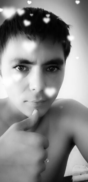  ,   Joni, 33 ,   ,   