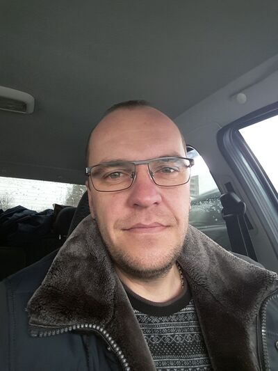  ,   Andrej, 43 ,   