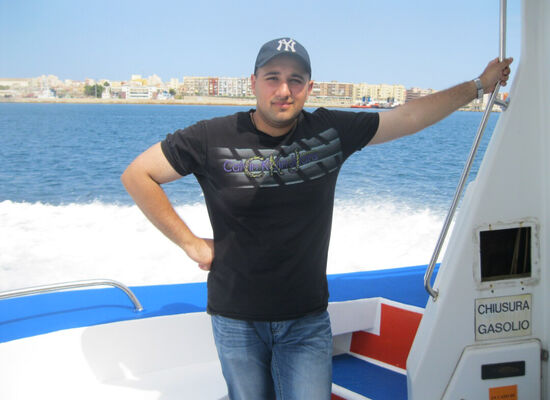  ,   Azat, 34 ,   ,   , c 