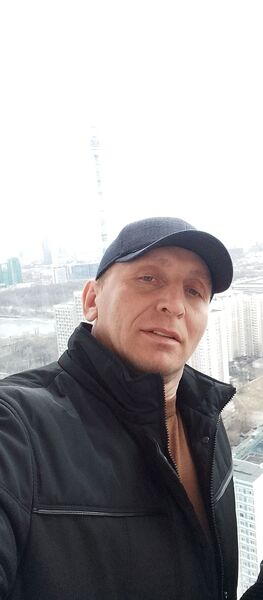  ,   Vlad, 40 ,   ,   