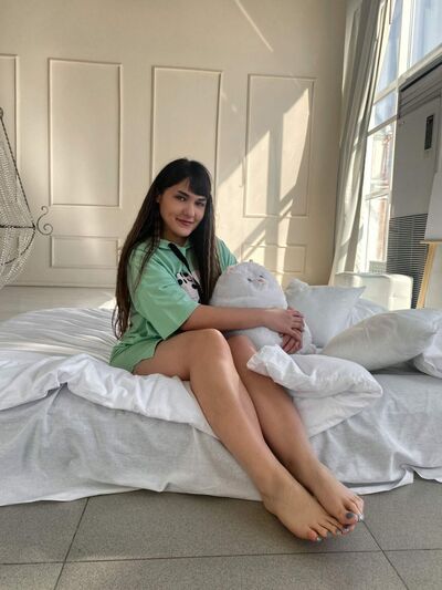  --,   Anna, 33 ,   ,   , c , 
