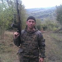  13723519  Artyom, 36 ,    
