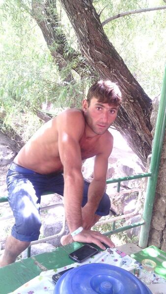  ,   David, 33 ,   ,   , c 