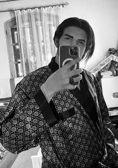  ,   Yaya, 21 ,   ,   