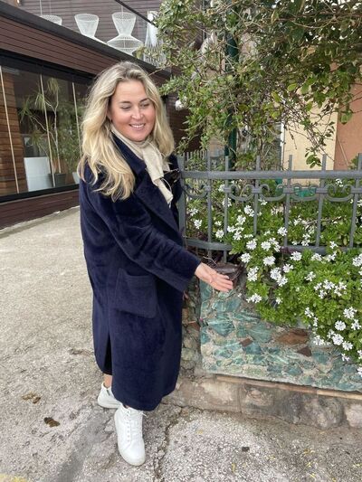  Budva,   Oxana, 46 ,   ,   