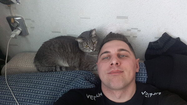  ,   Alex, 31 ,   ,   , c , 