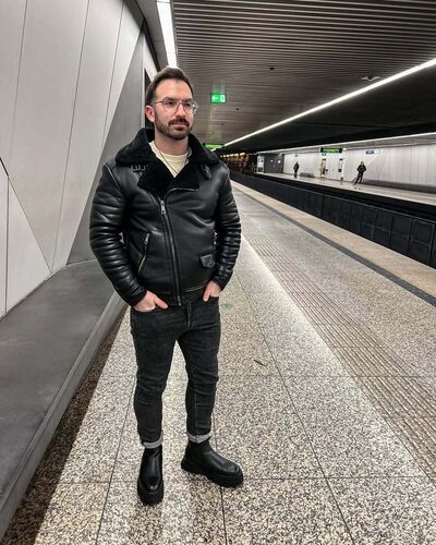   ,   Valera, 37 ,   ,   , c 