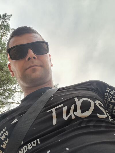  ,   Mj, 28 ,   ,   