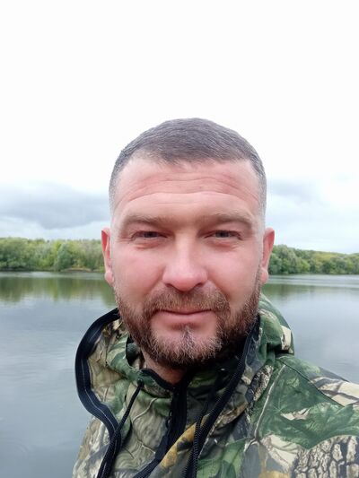  ,   Yury, 38 ,   ,   
