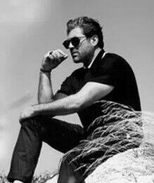  ,   Mr X, 41 ,   ,   , c , 