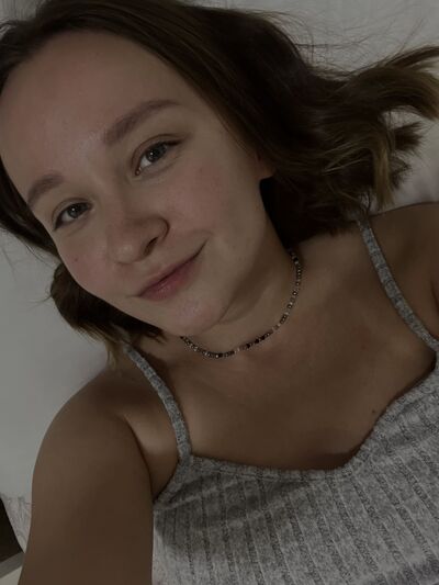  ,   Nadezhda, 28 ,   ,   