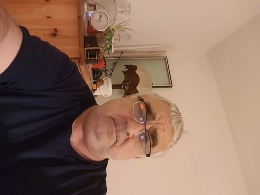  ,   Bohm wasia, 60 ,   ,   , c 