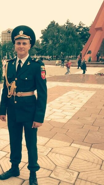  ,   Victor, 29 ,   