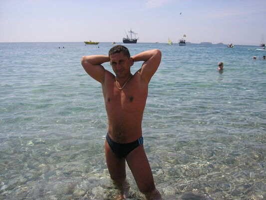  ,   Oleg, 55 ,   