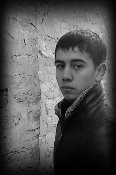  ,   ZAFAR, 33 ,     , c 