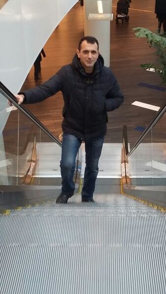  ,   Emin, 45 ,   ,   