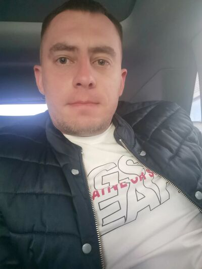  ,   Andrej, 30 ,   ,   