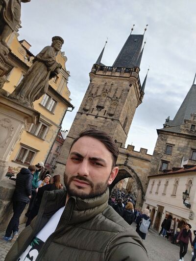  Praha,   Robert, 32 ,   , 