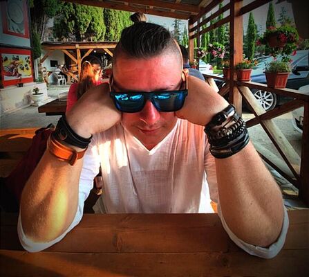  ,   Peter, 38 ,   ,   , 