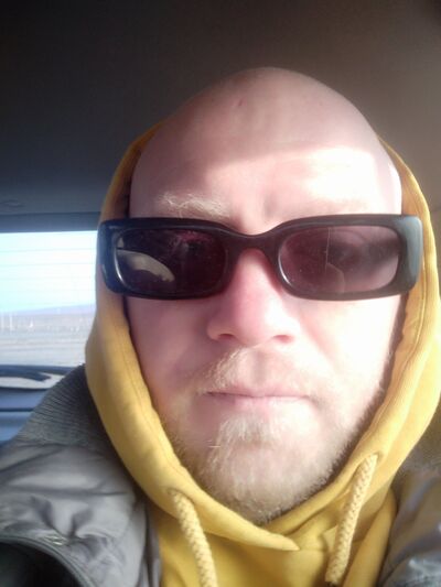  ,   Goga, 39 ,   ,   
