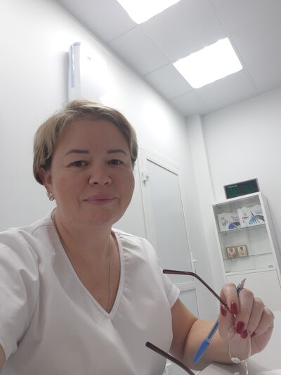  ,   Oksana, 49 ,  