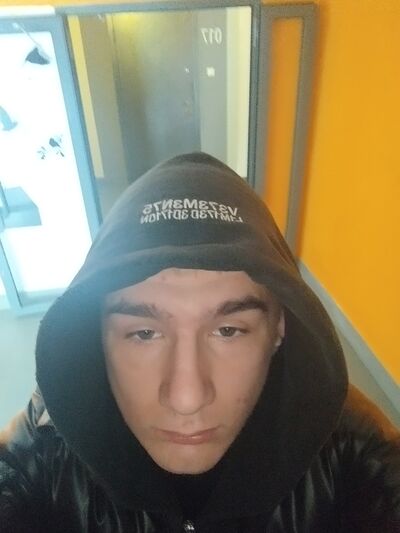  ,   Ivan, 19 ,   ,   