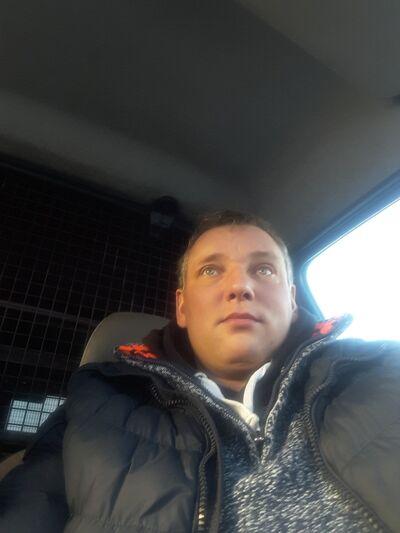  ,   Viktoras, 49 ,   ,   , c 