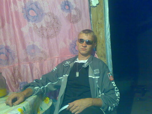  ,   Anderbay, 38 ,  