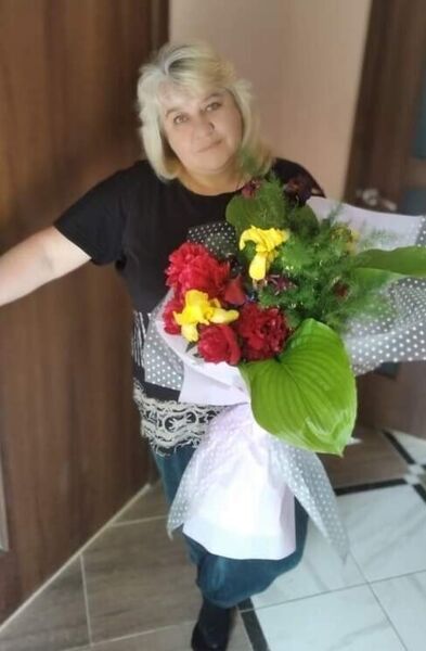  ,   Elena, 52 ,   