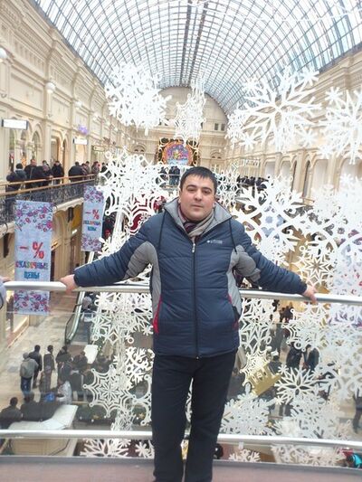  ,   Umarbek, 44 ,   