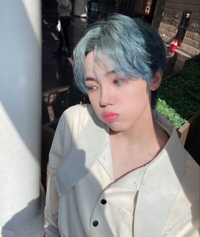  ,   Seongmin, 22 ,   ,   