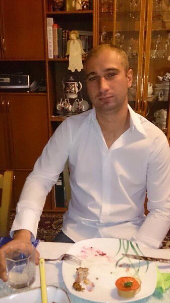  ,   Maks, 39 ,   ,   , c 