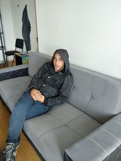  ,   Levan, 35 ,   ,   