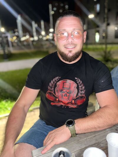  ,   Alik, 34 ,   ,   