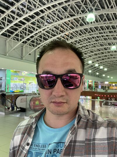  Abbots Langley,   Timur, 36 ,   ,   , c , 