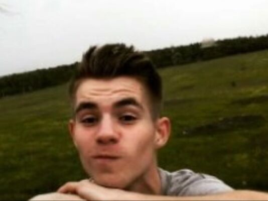  ,   Ruslan, 25 ,   ,   , c 