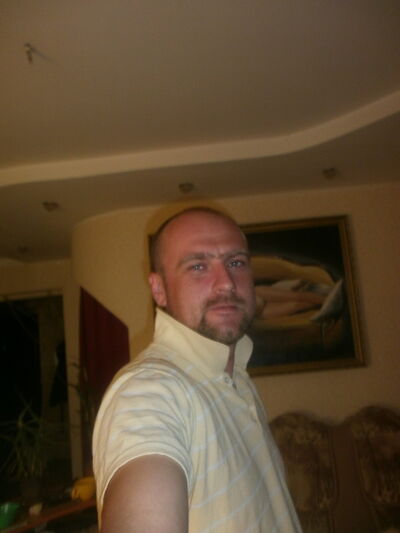  ,   Mmmmaxxxx74, 43 ,   