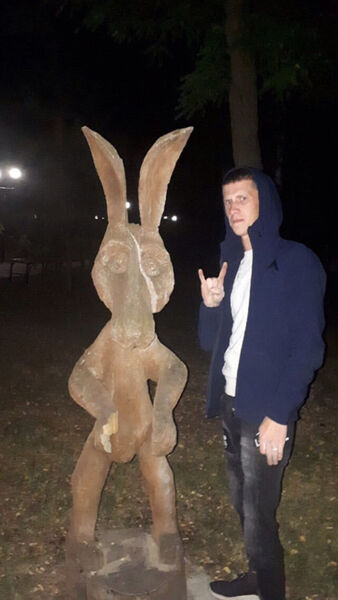  ,   , 28 ,   ,   
