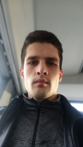  ,   Sergey, 33 ,     