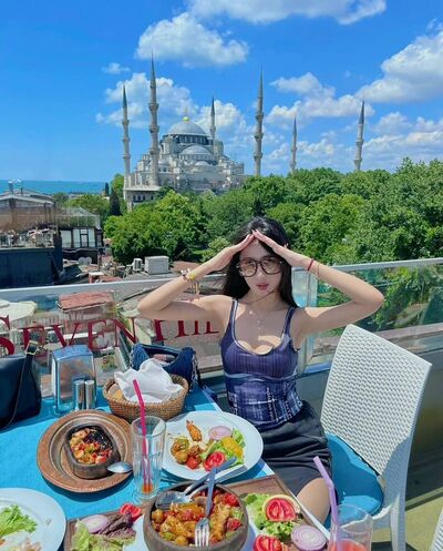  -,   Fang Lina, 32 ,   ,   