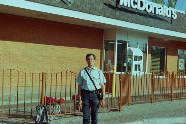  ,   Oleg, 56 ,   ,   , c 