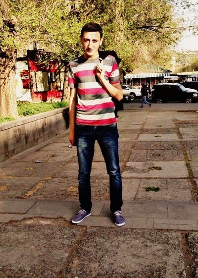  ,   TIKO, 33 ,   